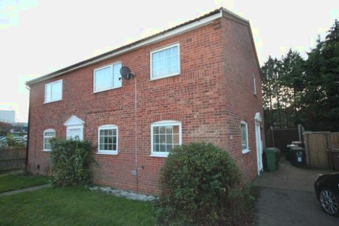 1 Bedroom Flat To Rent In Lindsey Road, Luton, LU2