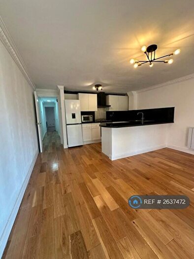 2 Bedroom Flat To Rent In The Lodge, Birmingham, B16