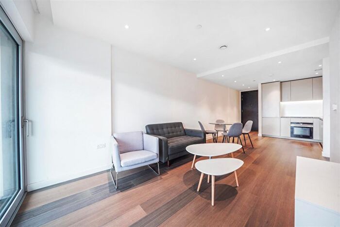 1 Bedroom Flat To Rent In Cutter Lane, Upper Riverside, London, SE10