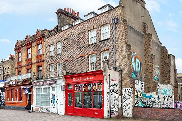 1 Bedroom Flat To Rent In Mile End Road, London, E1