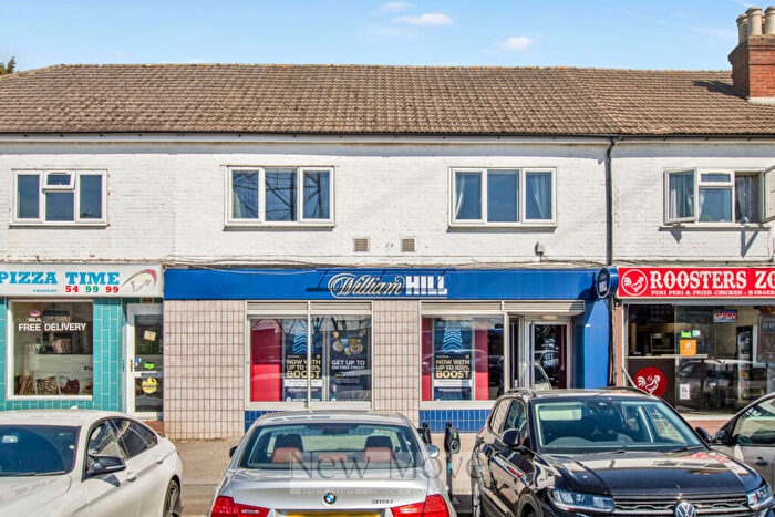 2 Bedroom Flat For Sale In Three Bridges Road | Crawley | | New Move Estate Agency, RH10