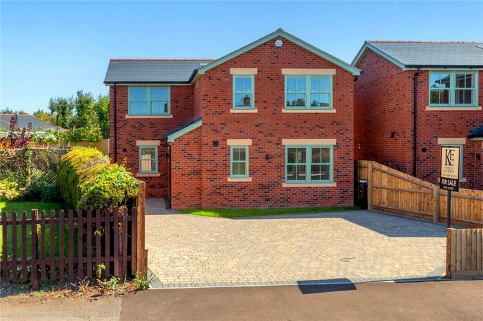 4 Bedroom Detached House For Sale In Brookfield Road, Churchdown, Gloucestershire, GL3