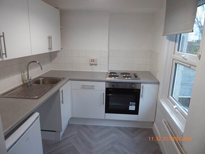1 Bedroom Flat To Rent In Picton Terrace, Carmarthen, SA31