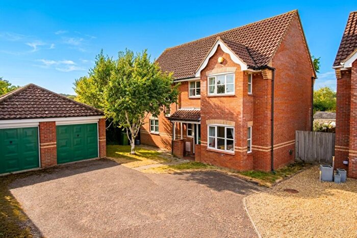 4 Bedroom Detached House For Sale In Cleves Way, Old Costessey, Norwich, NR8