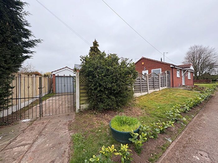 2 Bedroom Detached Bungalow To Rent In Milldale Walk, Sutton-In-Ashfield, NG17