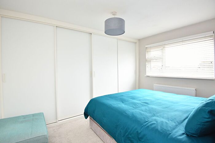 4 Bedroom Detached House For Sale In Chatsworth Grove, Harrogate, HG1