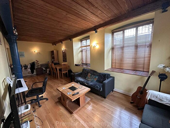 2 Bedroom Apartment For Sale In Cambridge Mill, Manchester, M1