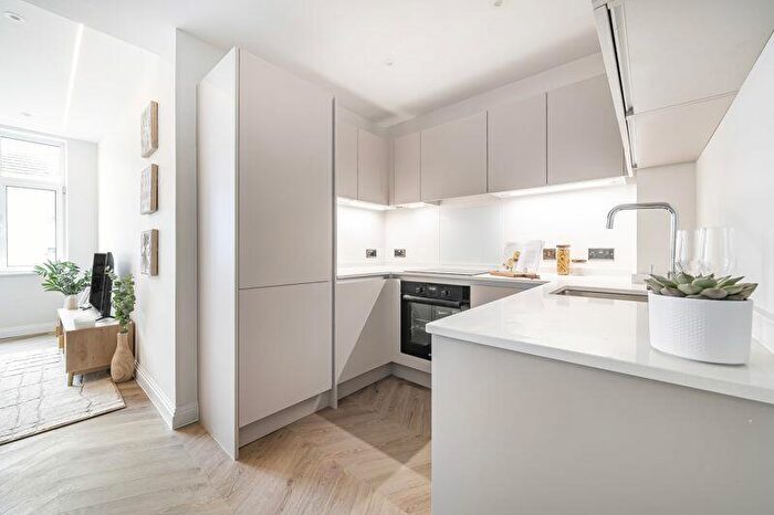 2 Bedroom Flat For Sale In Princes Street, Dorchester, DT1