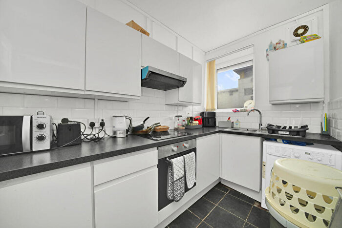 Apartment For Sale In Digby Street, London, E2