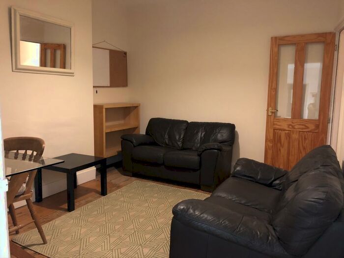 4 Bedroom Terraced House To Rent In Norfolk Street, Leamington Spa, CV32