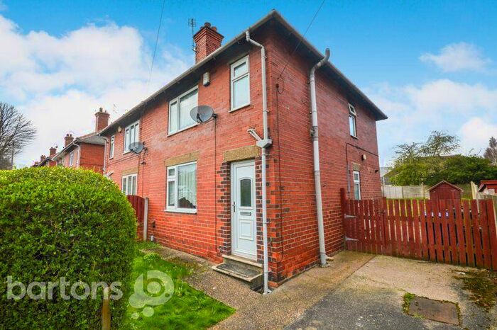 3 Bedroom Semi-Detached House To Rent In Daylands Avenue, Conisbrough, DN12