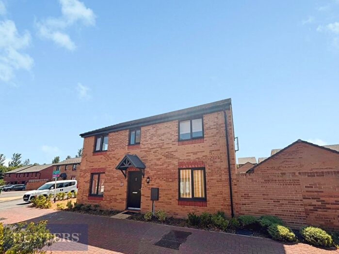 4 Bedroom Detached House To Rent In Vesta Close, Exeter, EX1