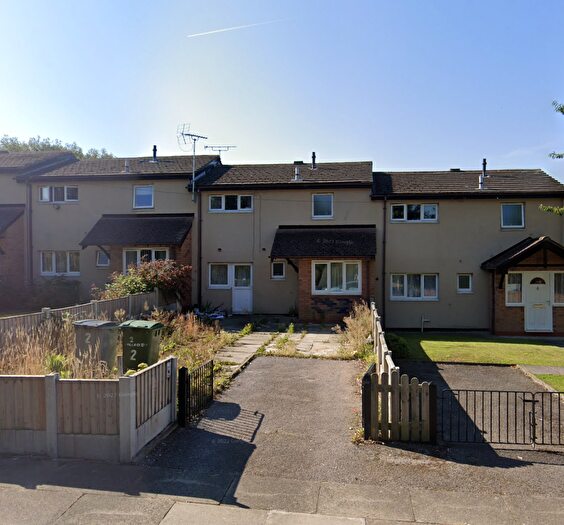 4 Bedroom House To Rent In Hillfoot Close, Prenton, Wirral, Merseyside, CH43