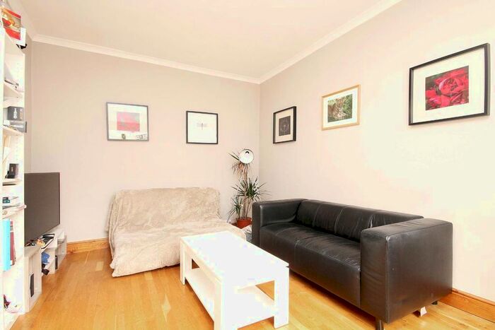 1 Bedroom Flat To Rent In Dawes Road, London, SW6