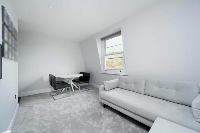 1 Bedroom Flat To Rent In Cranley Gardens, South Kens, SW7