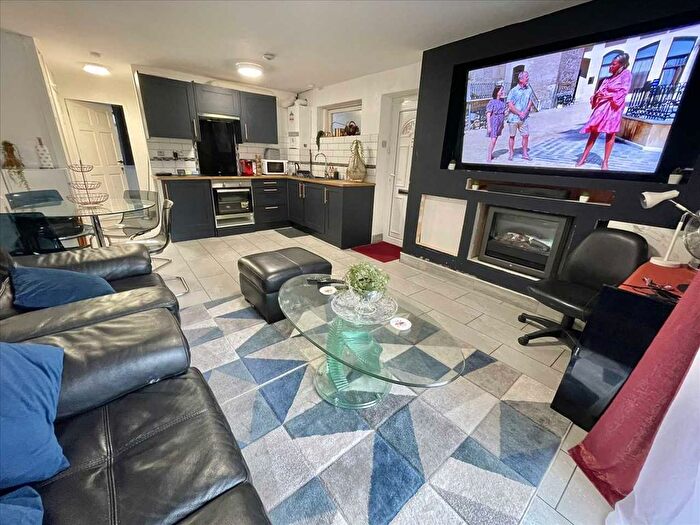 1 Bedroom Flat To Rent In Coston Drive, South Shields, NE33