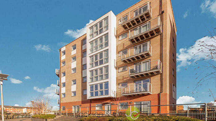 2 Bedroom Apartment To Rent In Colchester, Essex, CO2