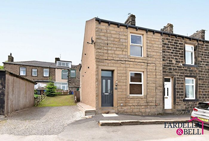 3 Bedroom End Terrace House For Sale In Lambert Street, Trawden, BB8