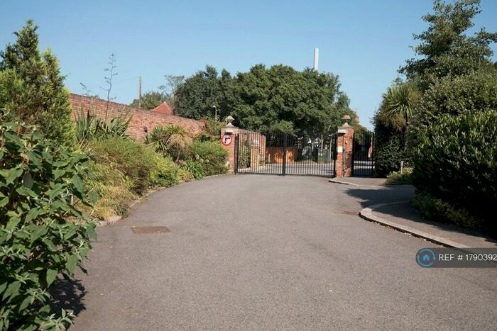 2 Bedroom Flat To Rent In Belmont House, Pegwell, Ramsgate, CT11