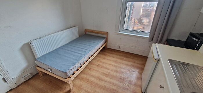 1 Bedroom Studio To Rent In Elsden Road, London, N17