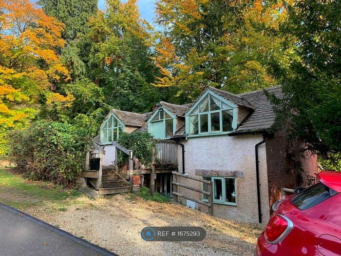 1 Bedroom Flat To Rent In Thrupp Lane, Stroud, GL5