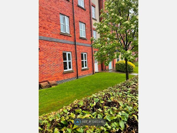 2 Bedroom Flat To Rent In Kiverton Walk, Warrington., WA2