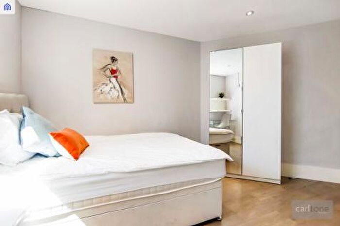 Studio To Rent In Lithos Road, London, NW3