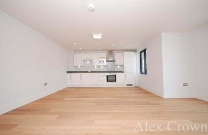 2 Bedroom Apartment To Rent In Argo House, Kilburn Park Road, Maida Vale, NW6