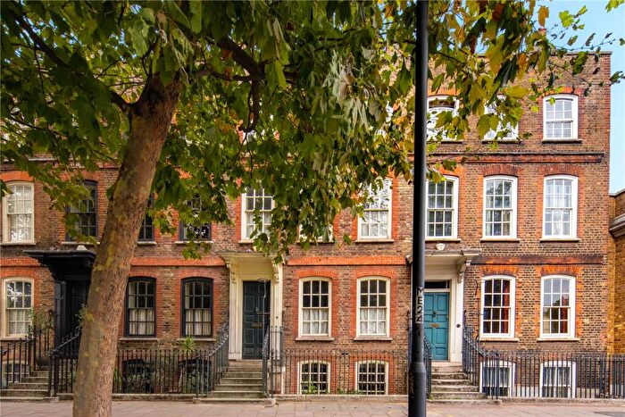 5 Bedroom Terraced House For Sale In Mile End Road, Stepney, London, E1