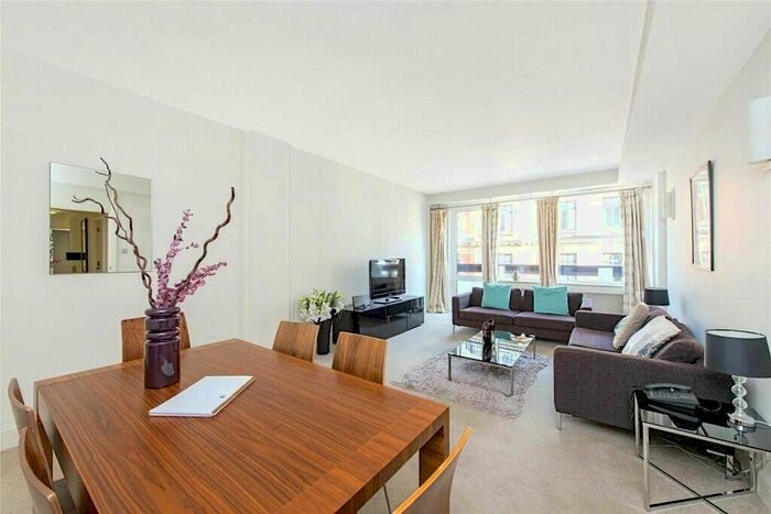 2 Bedroom Flat To Rent In Weymouth Street, Fitzrovia, London, W1W