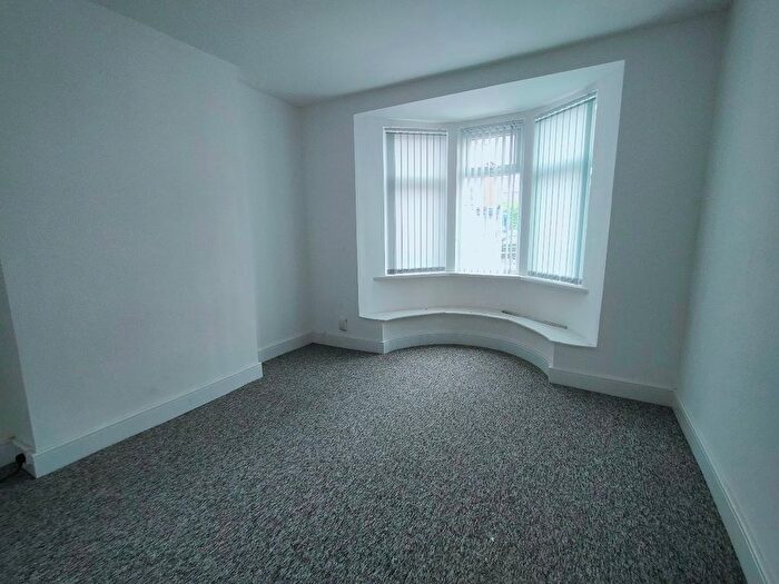 3 Bedroom Semi-Detached House To Rent In St. Barnabas Road, Leicester, LE5