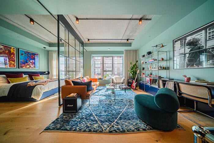 Apartment For Sale In Goodluck Hope Walk, Douglass Tower, E14