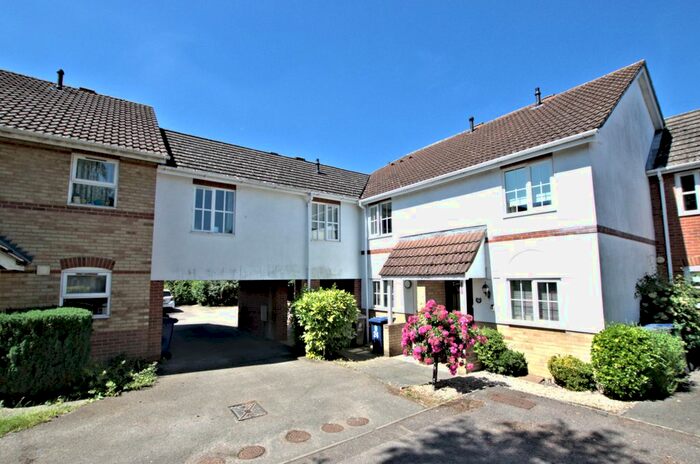 1 Bedroom Flat To Rent In Wheelers, Great Shelford, Cambridge, CB22