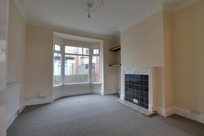 2 Bedroom End Of Terrace House To Rent In Rosedale Villas, Rosmead Street, Hull, East Riding Of Yorkshire, HU9