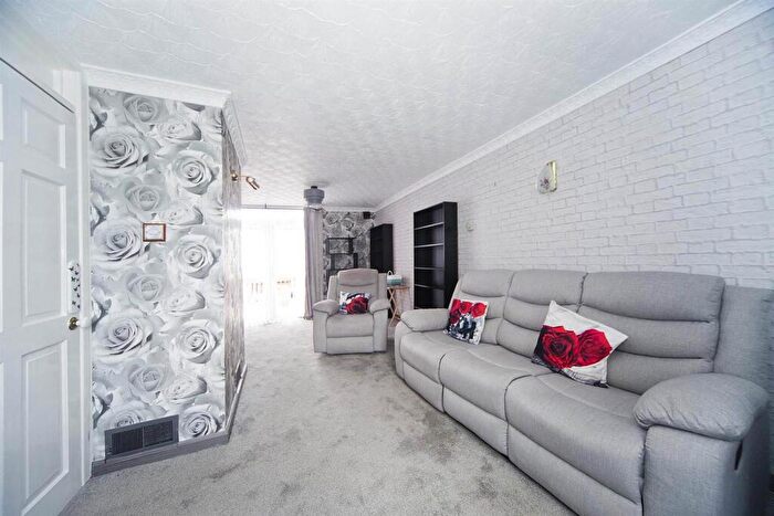 3 Bedroom Terraced House For Sale In Stafford Place, Peterlee, SR8