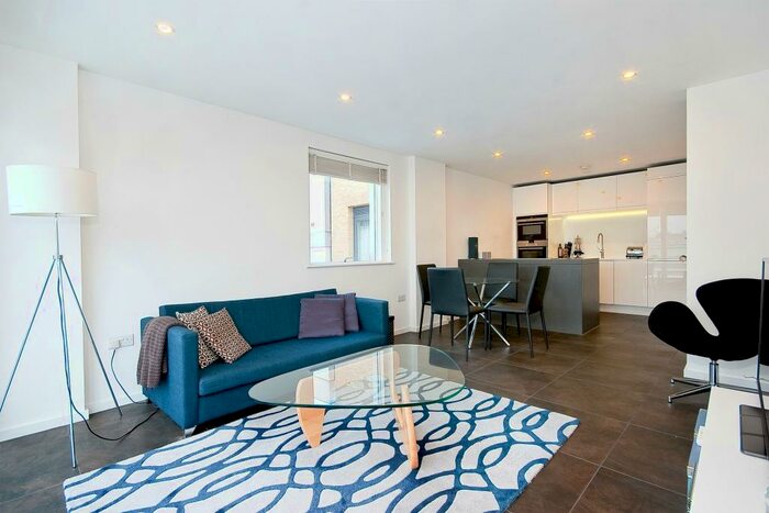1 Bedroom Apartment To Rent In Pear Tree Street, EC1V
