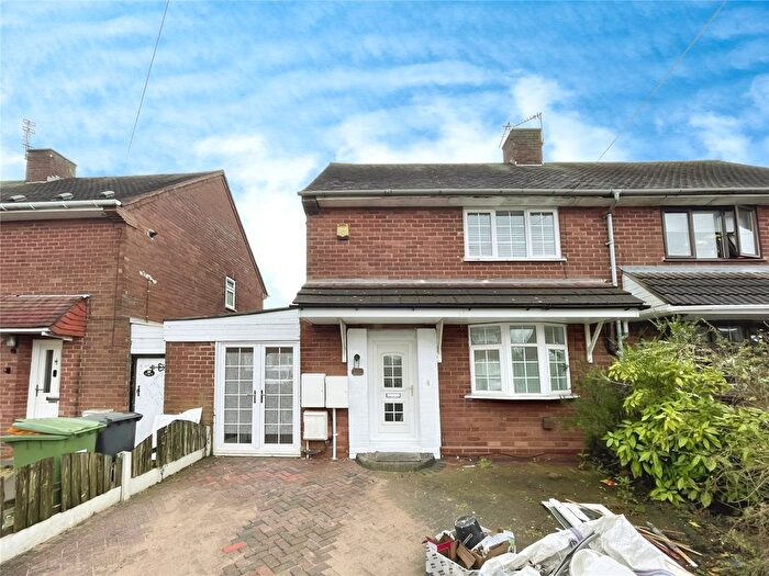 3 Bedroom Semi-Detached House To Rent In Baylis Avenue, Wolverhampton, West Midlands, WV11