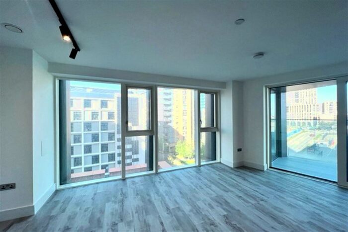 2 Bedroom Flat To Rent In Icon Tower, Acton, Ealing, Portal Way, London, W3