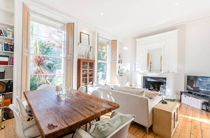 1 Bedroom Flat To Rent In Carlton Hill, St John's Wood, London, NW8