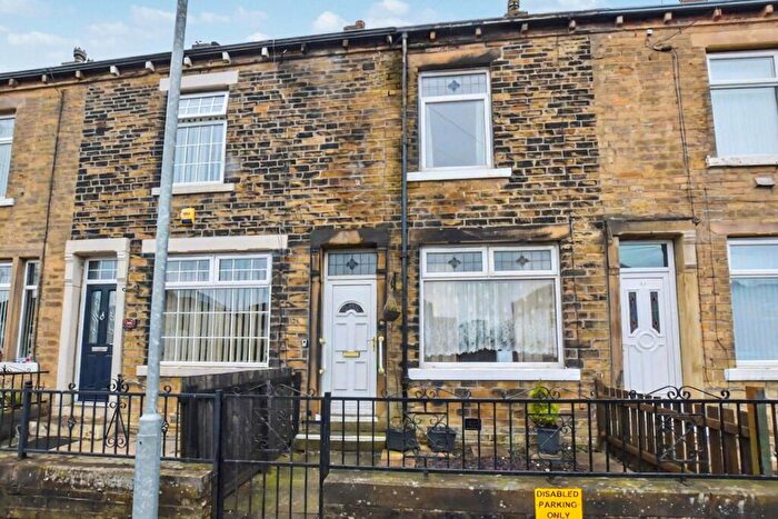 2 Bedroom Terraced House For Sale In Compton Street, Bradford, West Yorkshire, BD4