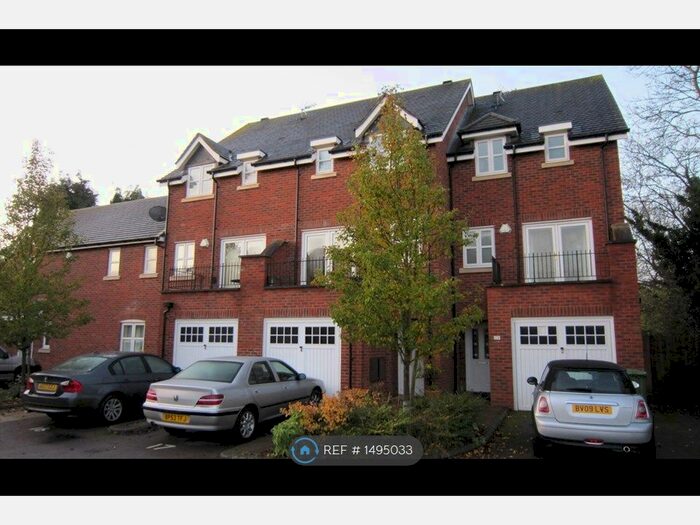 3 Bedroom End Of Terrace House To Rent In Ash Court, Balsall Common, Coventry, CV7