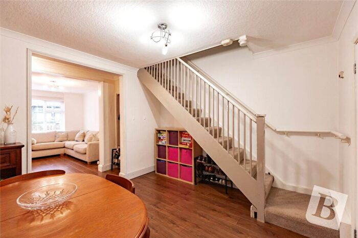 3 Bedroom End Of Terrace House For Sale In Cloverly Road, Ongar, Essex, CM5