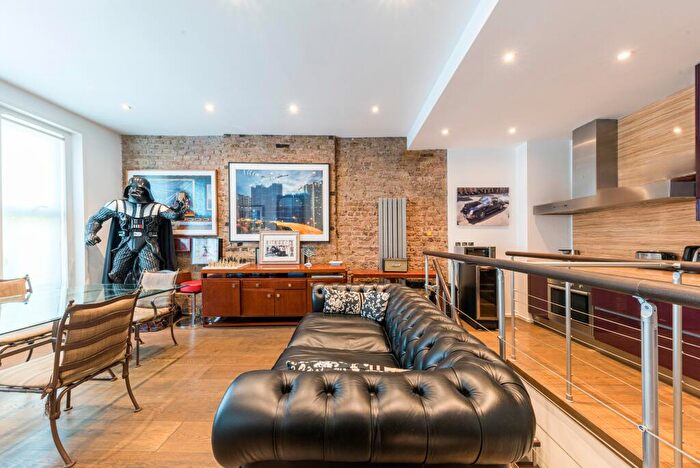 2 Bedroom Duplex For Sale In Holmdale Road, Camden, London, NW6