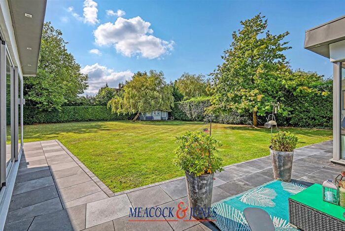 4 Bedroom Detached House For Sale In Ridgeway, Hutton Mount, Brentwood, CM13