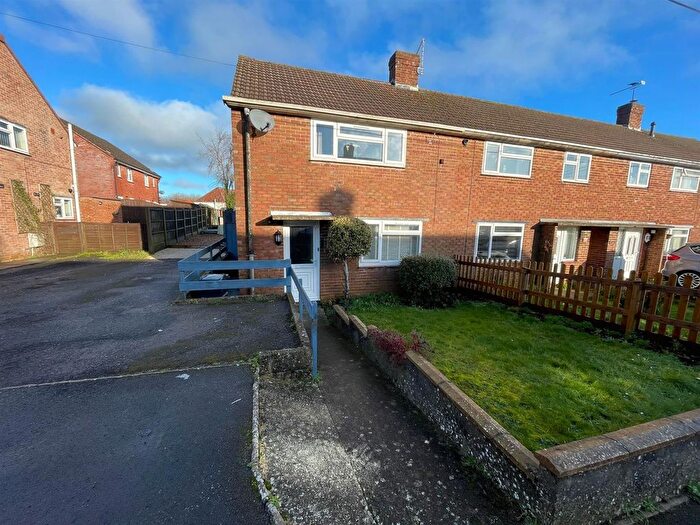 2 Bedroom End Terrace House For Sale In Langmead Square, Crewkerne - Viewing Advised, TA18