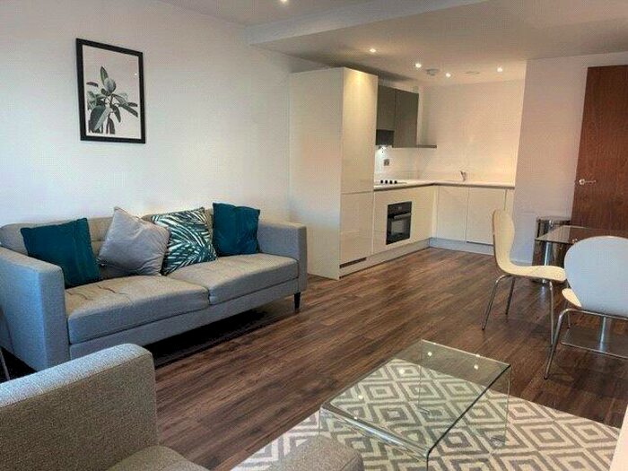 2 Bedroom Apartment To Rent In Carver House, Carver Street, Birmingham, West Midlands, B1