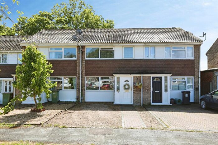 3 Bedroom Terraced House For Sale In Berry Close, Hedge End, Southampton, SO30