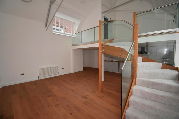 1 Bedroom Flat For Sale In Funtley Hill, Fareham, PO16