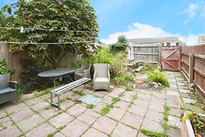 3 Bedroom End Of Terrace House For Sale In Jubilee Walk, Wisbech, Cambridgeshire, PE13