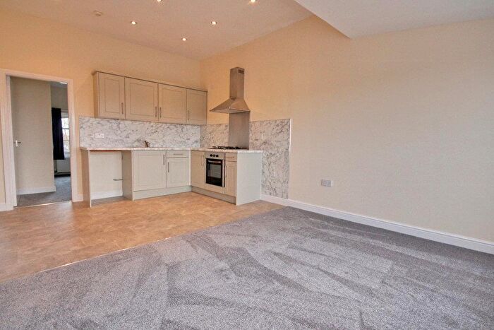 2 Bedroom House To Rent In New Road, Hornsea, HU18